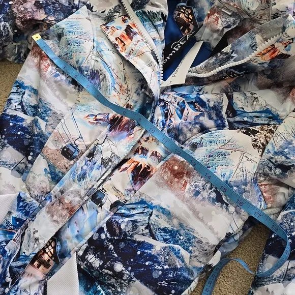 NWT Beautiful women's winter overall - Picture 15 of 16